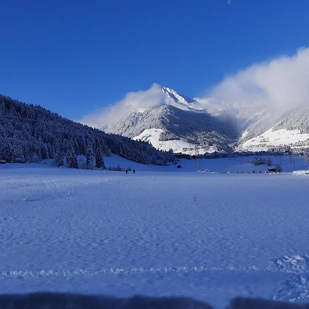 Die Wiesen Apartments Innsbruck Bagian luar foto